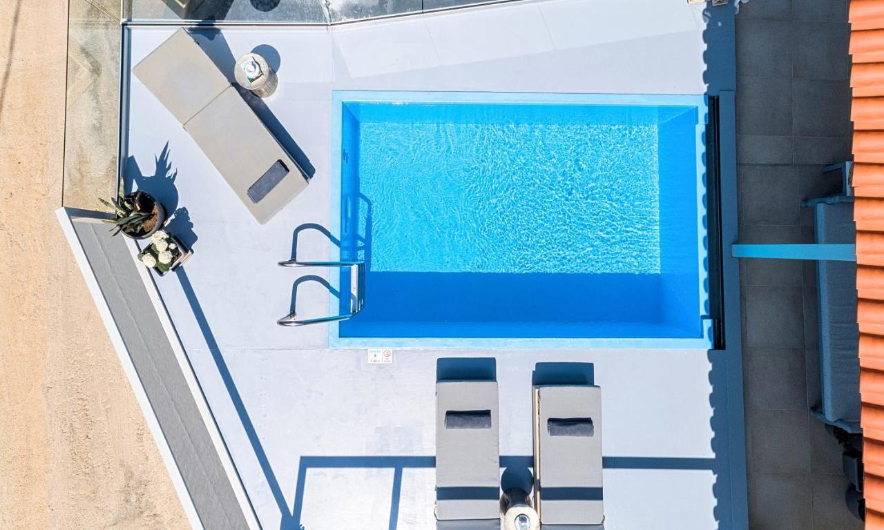 Olive Green Villa Heated Pool 圣尼古拉奥斯 外观 照片